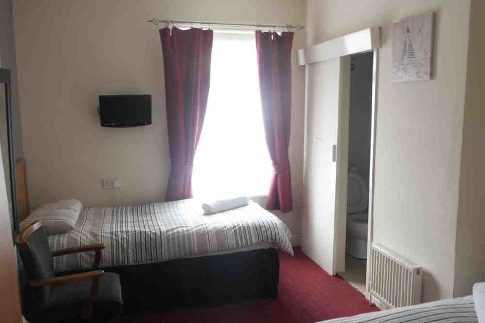 Ringbane House Bed & Breakfast แบล็คพูล ภายนอก รูปภาพ