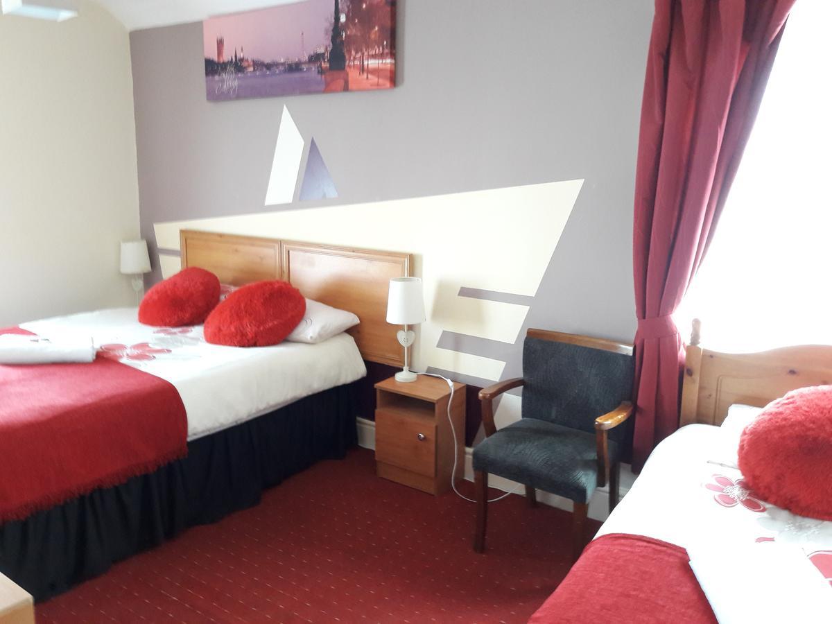 Ringbane House Bed & Breakfast แบล็คพูล ภายนอก รูปภาพ