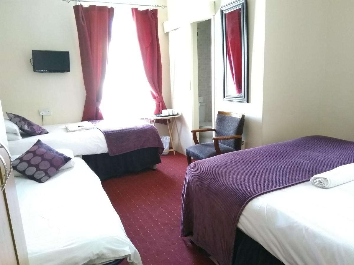 Ringbane House Bed & Breakfast แบล็คพูล ภายนอก รูปภาพ