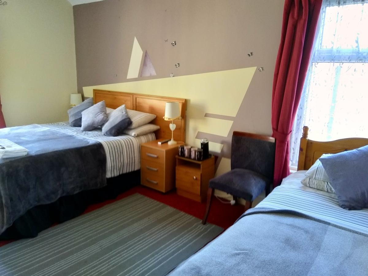 Ringbane House Bed & Breakfast แบล็คพูล ภายนอก รูปภาพ